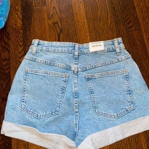 Vintage looking mom shorts